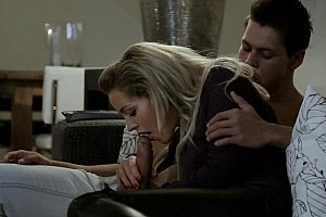 柔术十八禁美女自慰